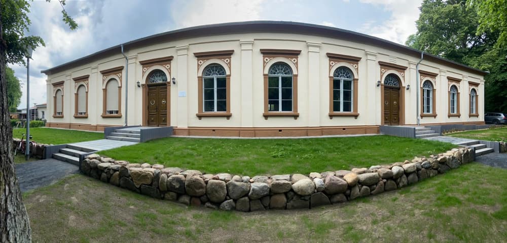SH Front Aussen